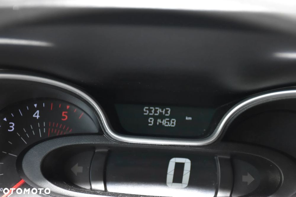 Renault trafic - 1