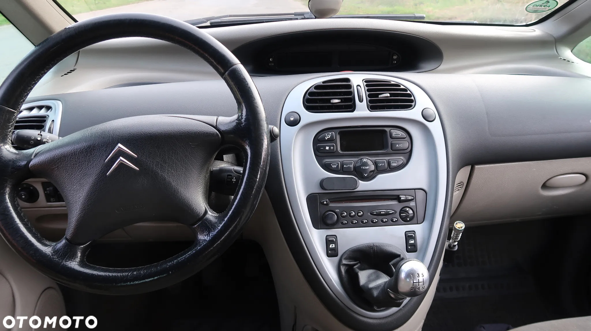 Citroën Xsara Picasso - 12