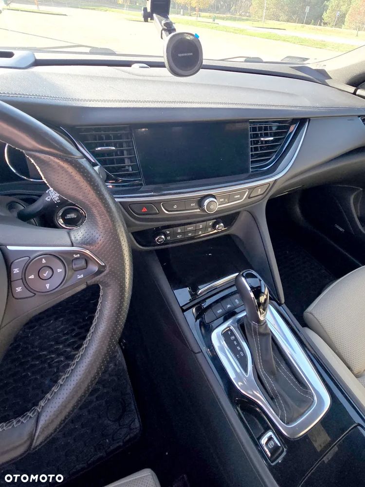 Opel Insignia - 14