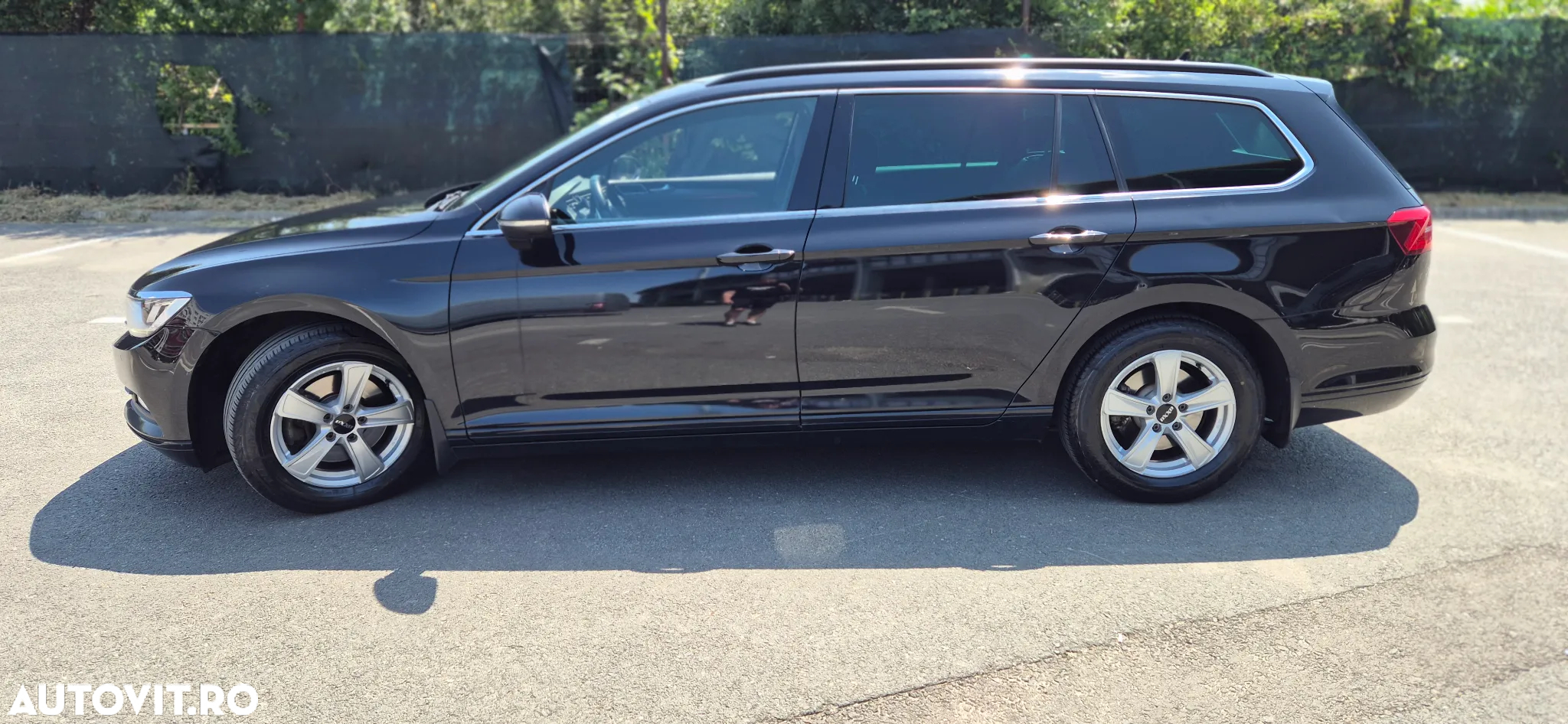 Volkswagen Passat 2.0 TDI DSG Comfortline - 6
