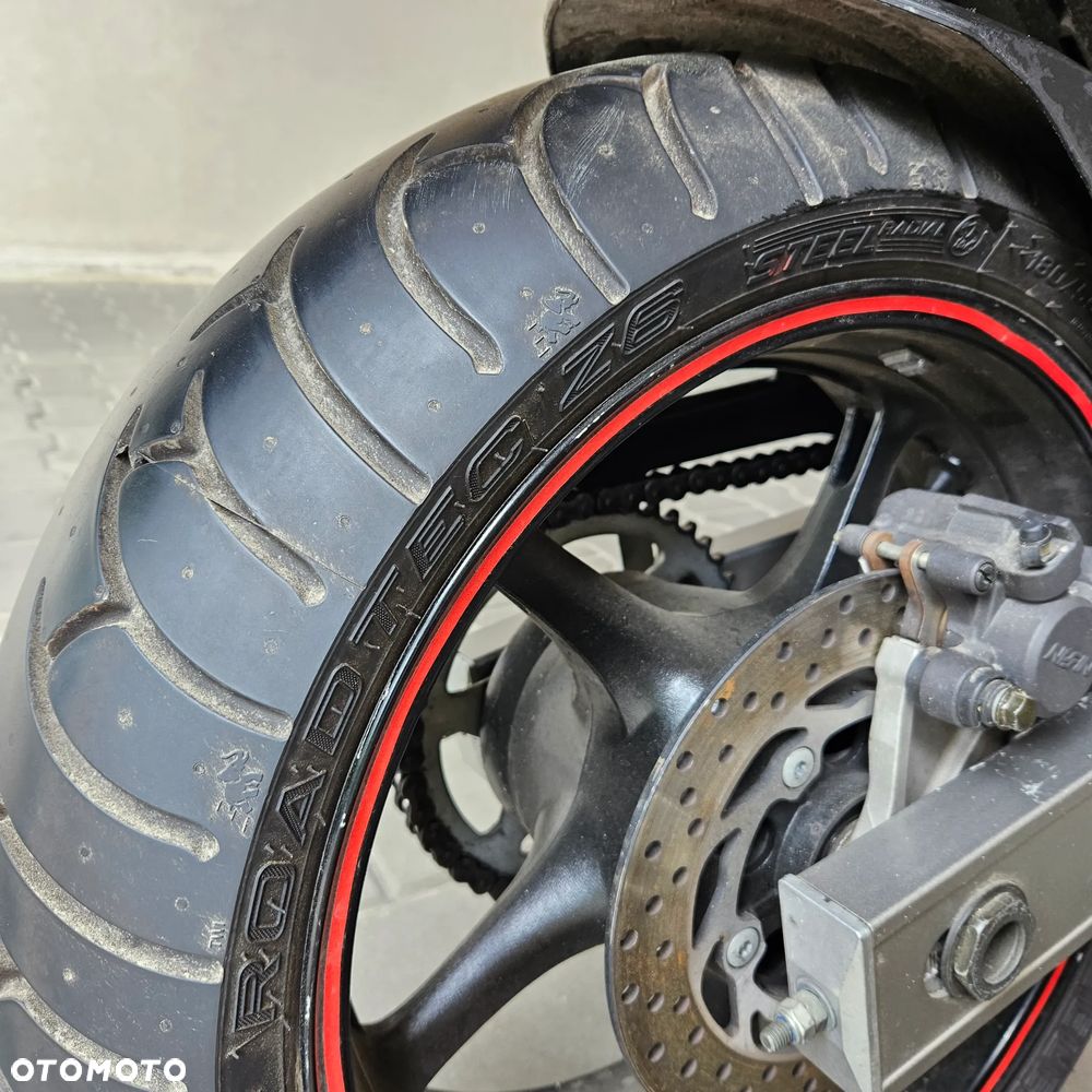 Yamaha FZ6 - 7