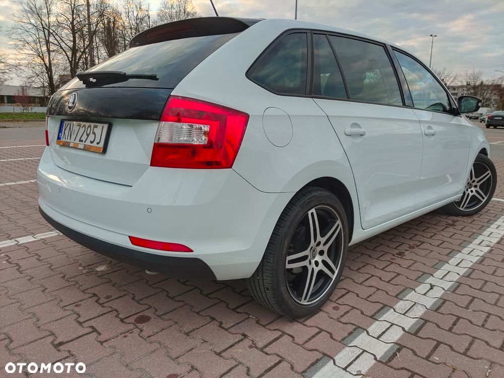 Skoda RAPID 1.2 TSI (Green tec) DSG Style - 4