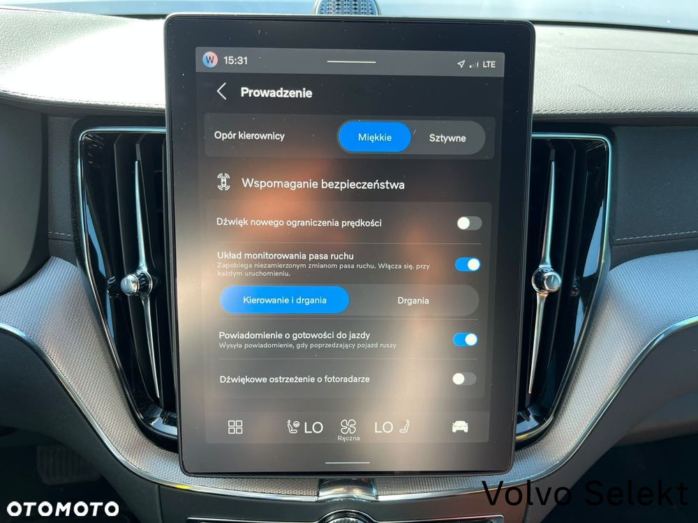 Volvo XC 60 - 29