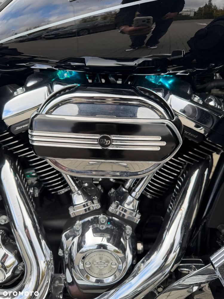 Harley-Davidson Touring Ultra Limited - 25