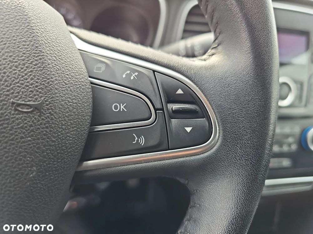 Renault Megane 1.6 SCe Zen - 14