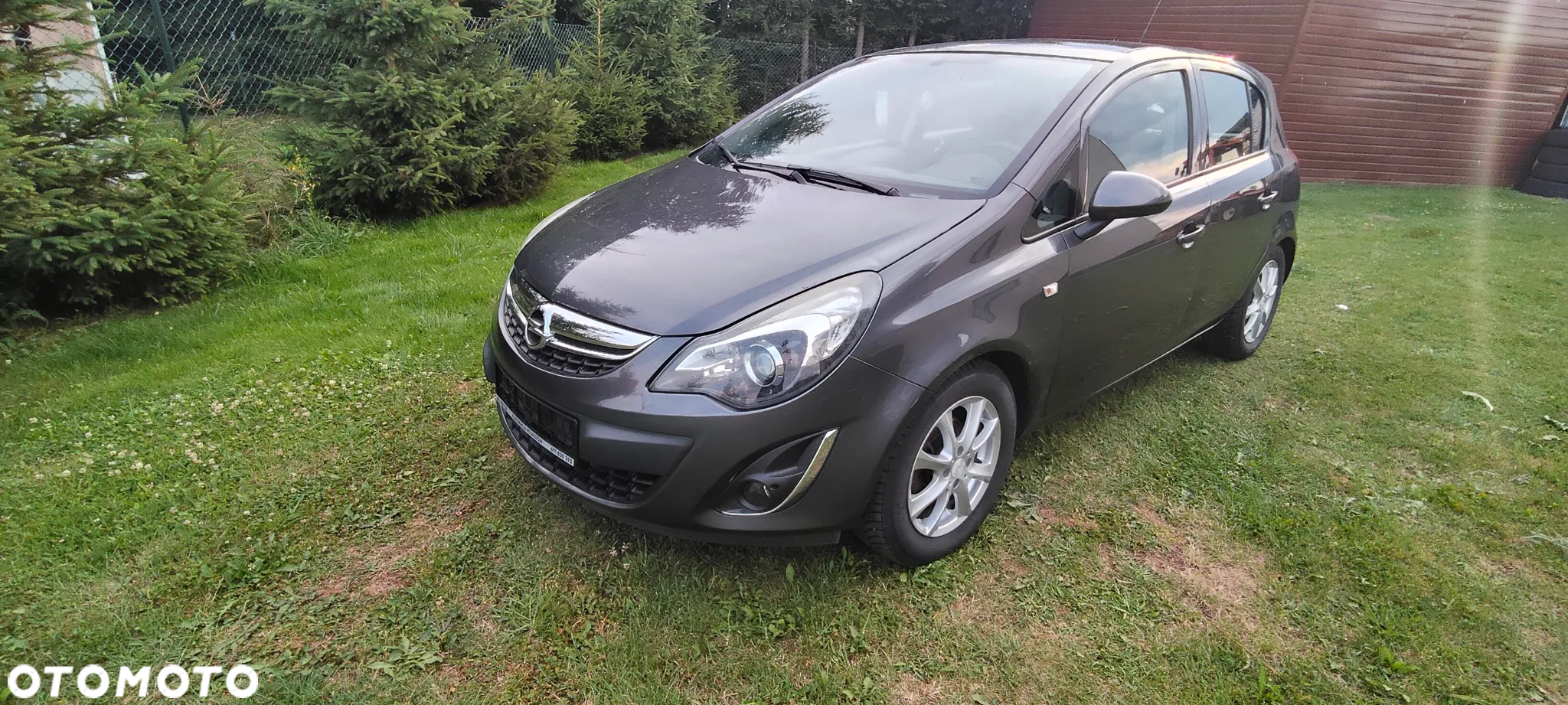 Opel Corsa 1.4 16V Active - 11