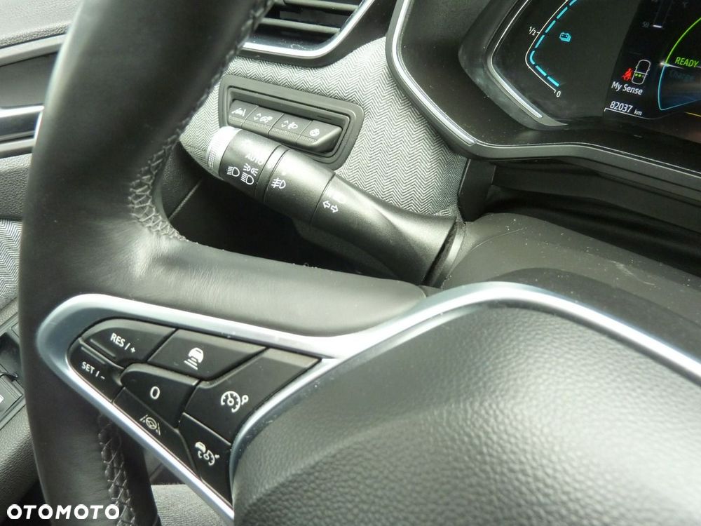 Renault Clio - 33