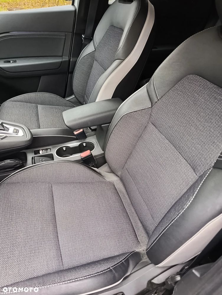 Renault Captur 1.3 TCe mHEV Techno EDC - 14