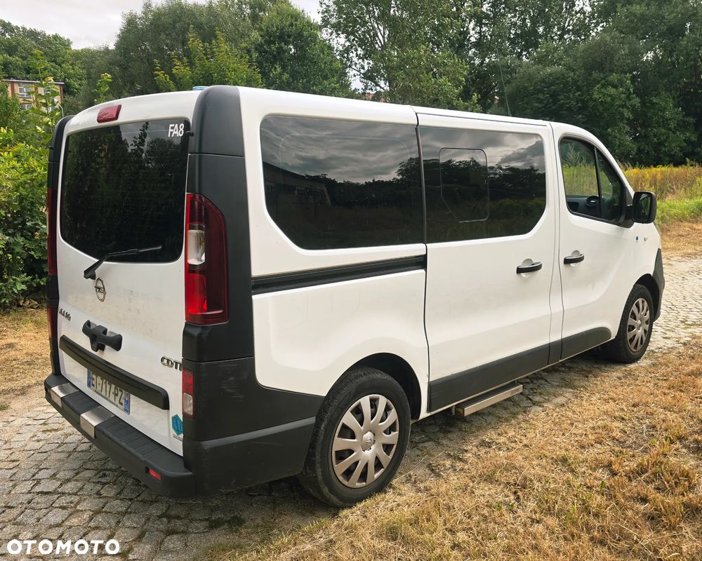 Opel Vivaro 1.6dci Karetka Ambulans Nosze - 15
