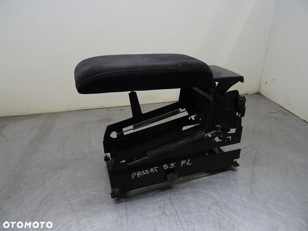 PASSAT B5 FL SEDAN 1.9TDI PODŁOKIETNIK - 6