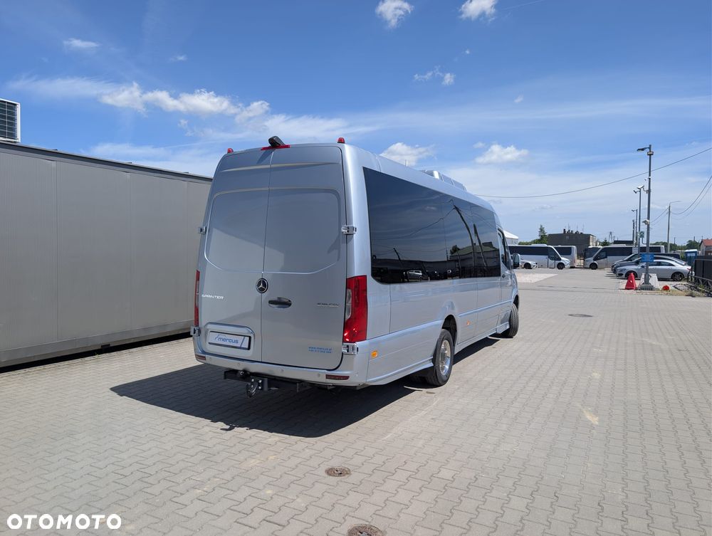 Mercedes-Benz Sprinter 519 - 6
