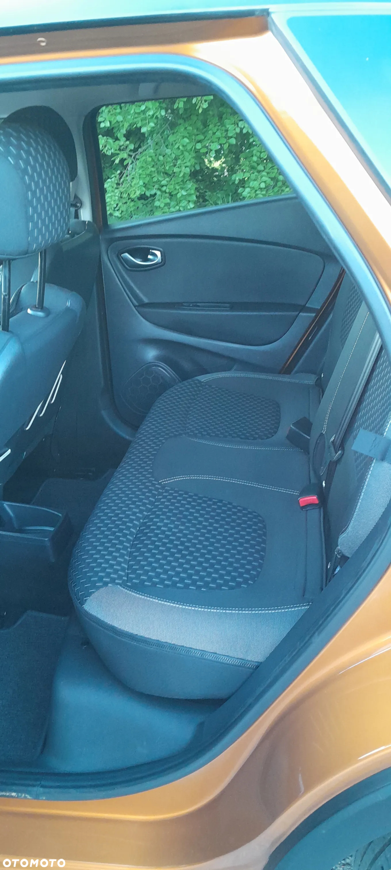 Renault Captur 1.2 Energy TCe Intens EDC - 35