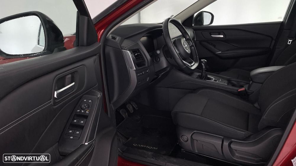 Nissan Qashqai 1.3 DIG-T N-Connecta - 13