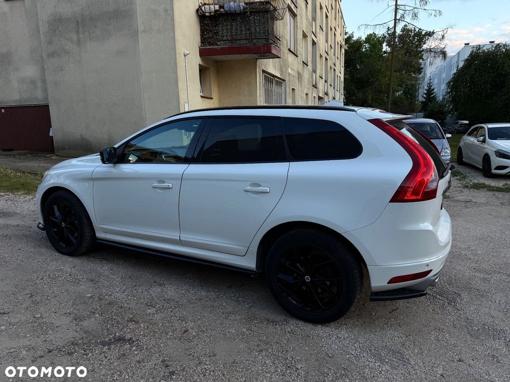 Volvo XC 60 D4 Drive-E R-Design Momentum - 8