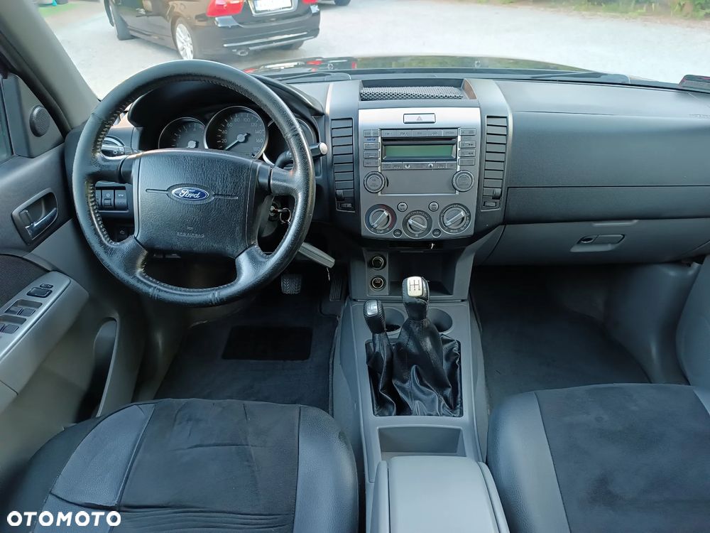Ford Ranger 2.5 TDCi DC XLT - 27