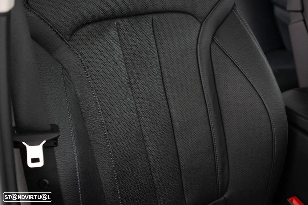 BMW 530 d Line Luxury Auto - 36
