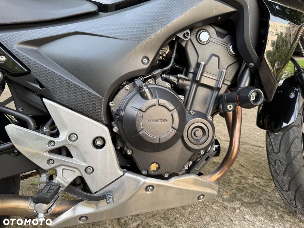 Honda CB - 10