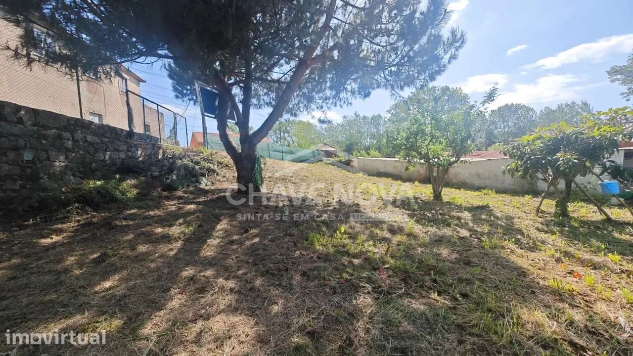 Terreno urbano para construção em Sermonde, Vila Nova de Gaia, Porto - Grande imagem: 2/10