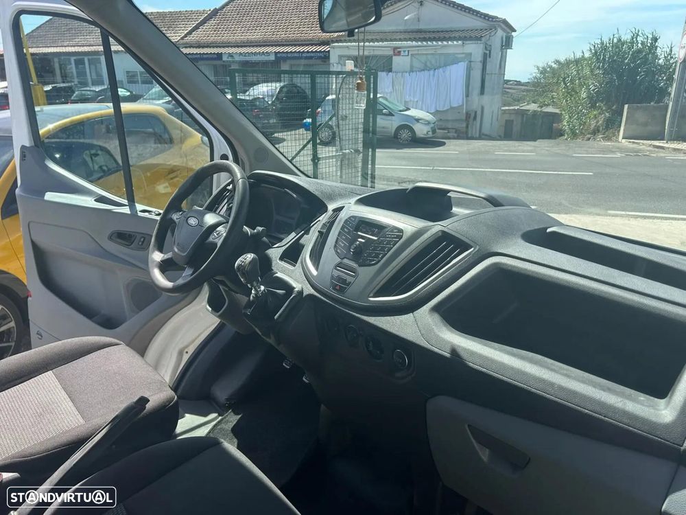 Ford Transit Outro - 16