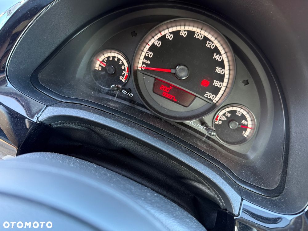 Volkswagen up! 1.0 move CityLine - 8