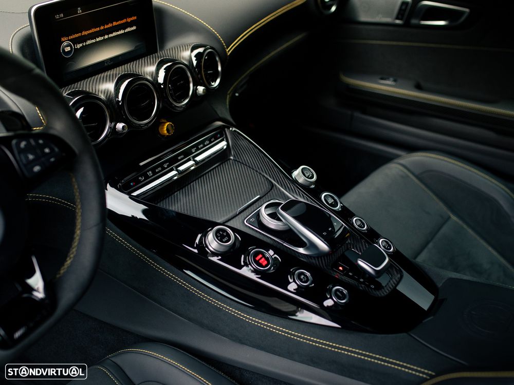 Mercedes-Benz AMG GT R - 38