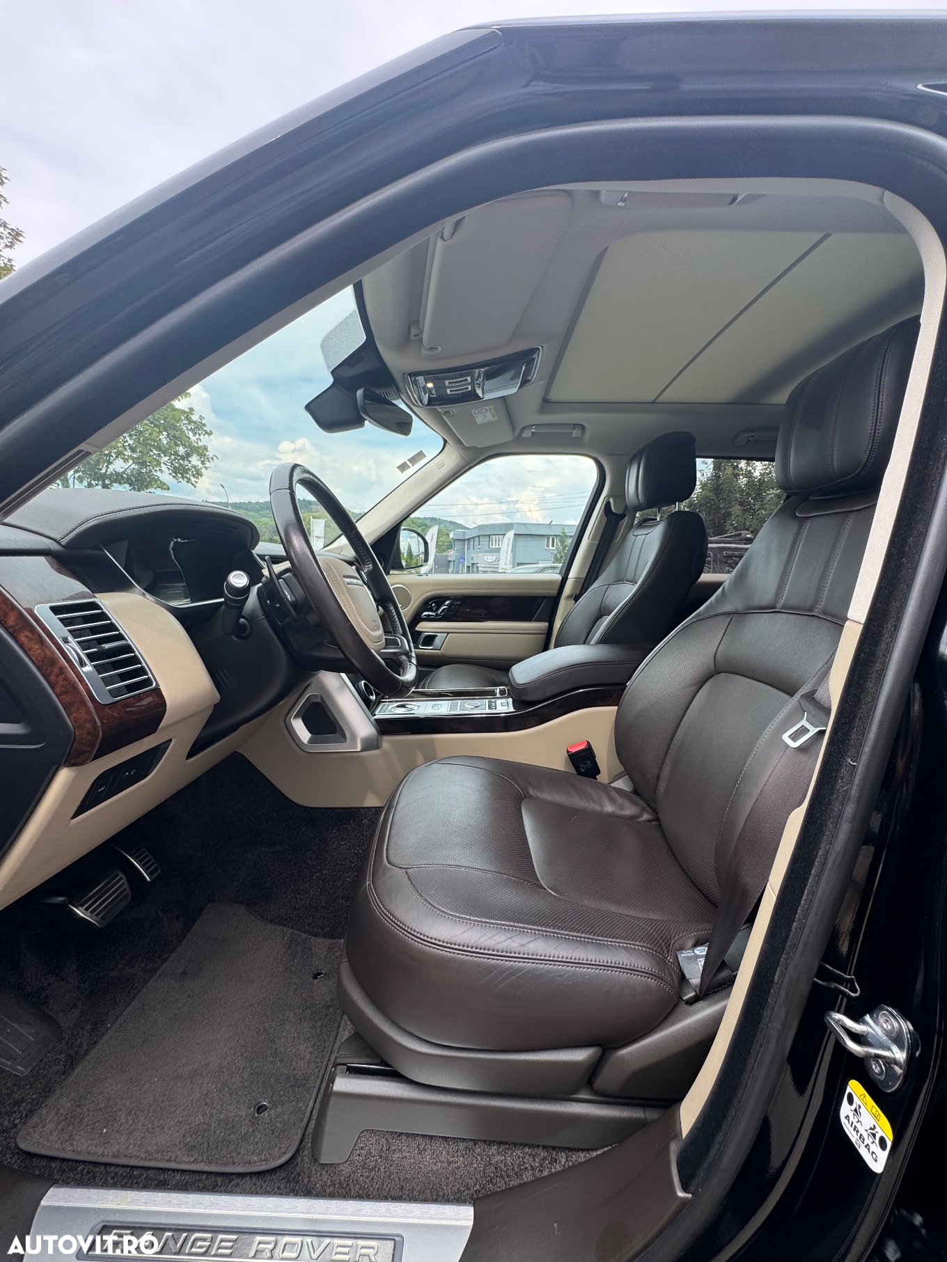 Land Rover Range Rover 3.0L SDV6 Vogue - 11