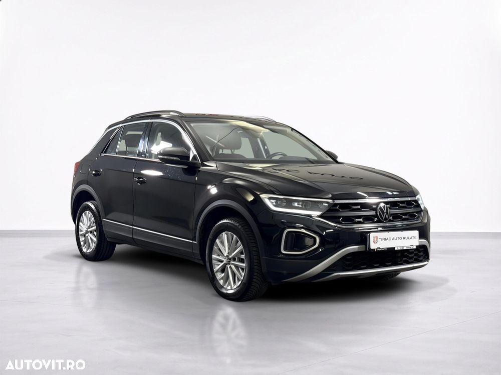 Volkswagen T-Roc - 8