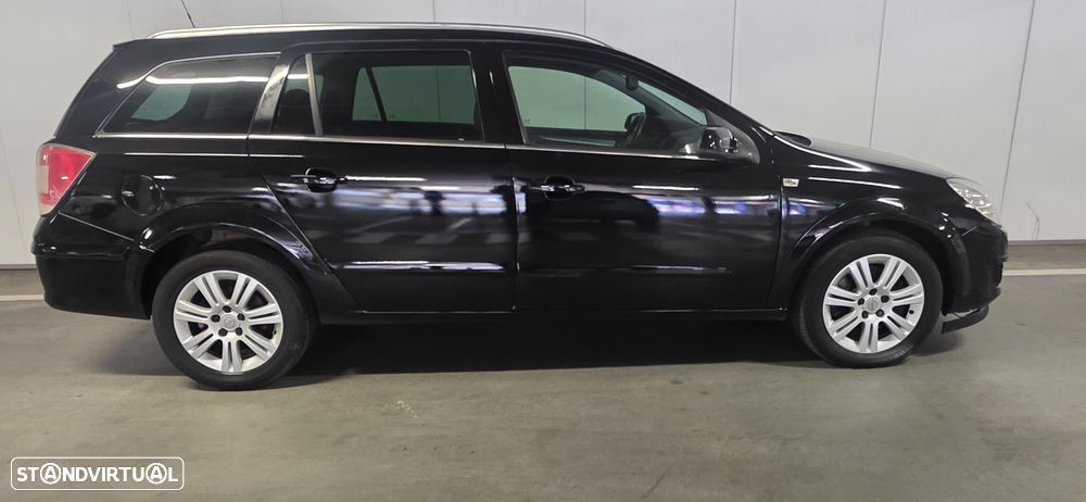 Opel Astra 1.7 CDTI Cosmo - 19