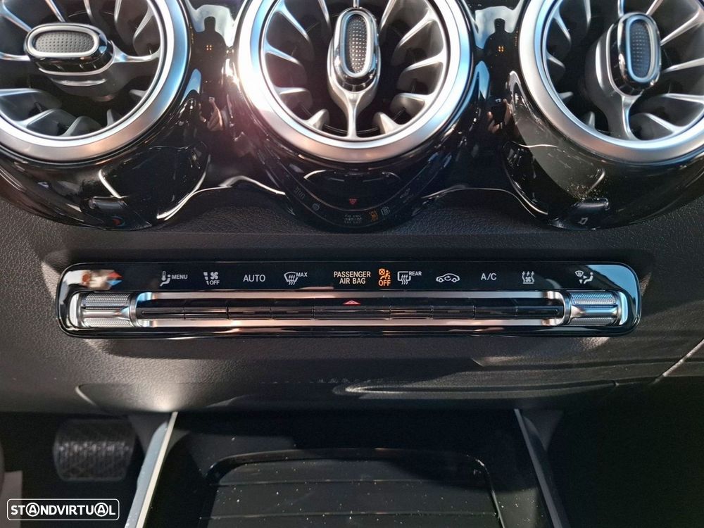 Mercedes-Benz EQB 250 AMG Line - 23