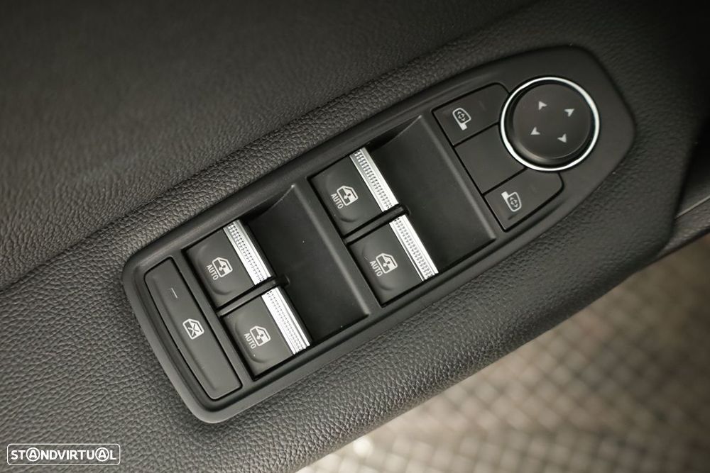 Renault Captur 1.0 TCe Techno Bi-Fuel - 22