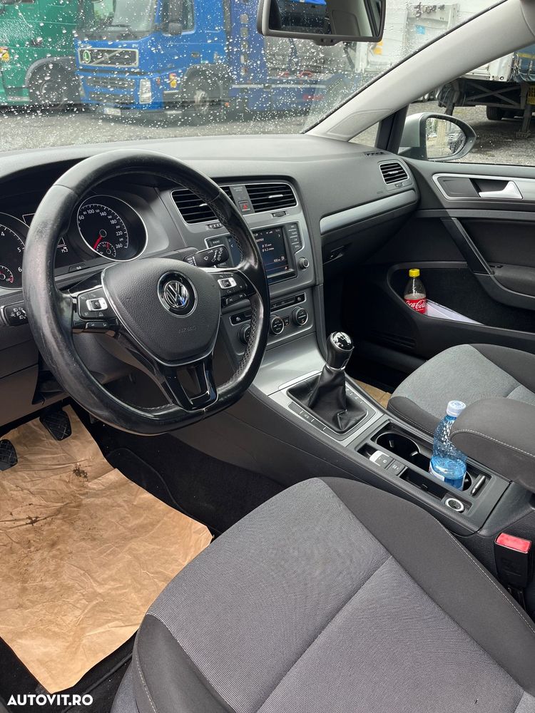 Volkswagen Golf 1.6 TDI DPF Trendline - 7