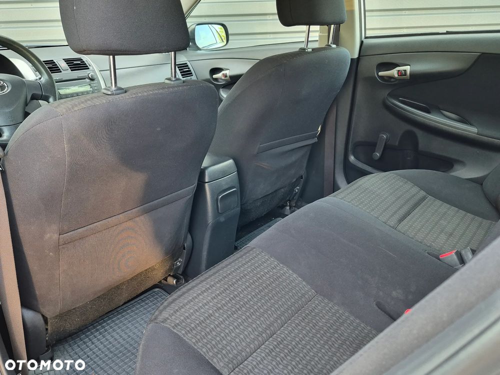 Toyota Corolla 1.4 VVT-i Luna - 16