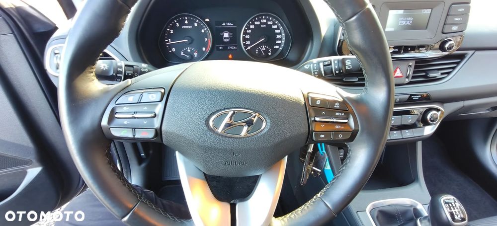 Hyundai i30 1.4 Trend - 19