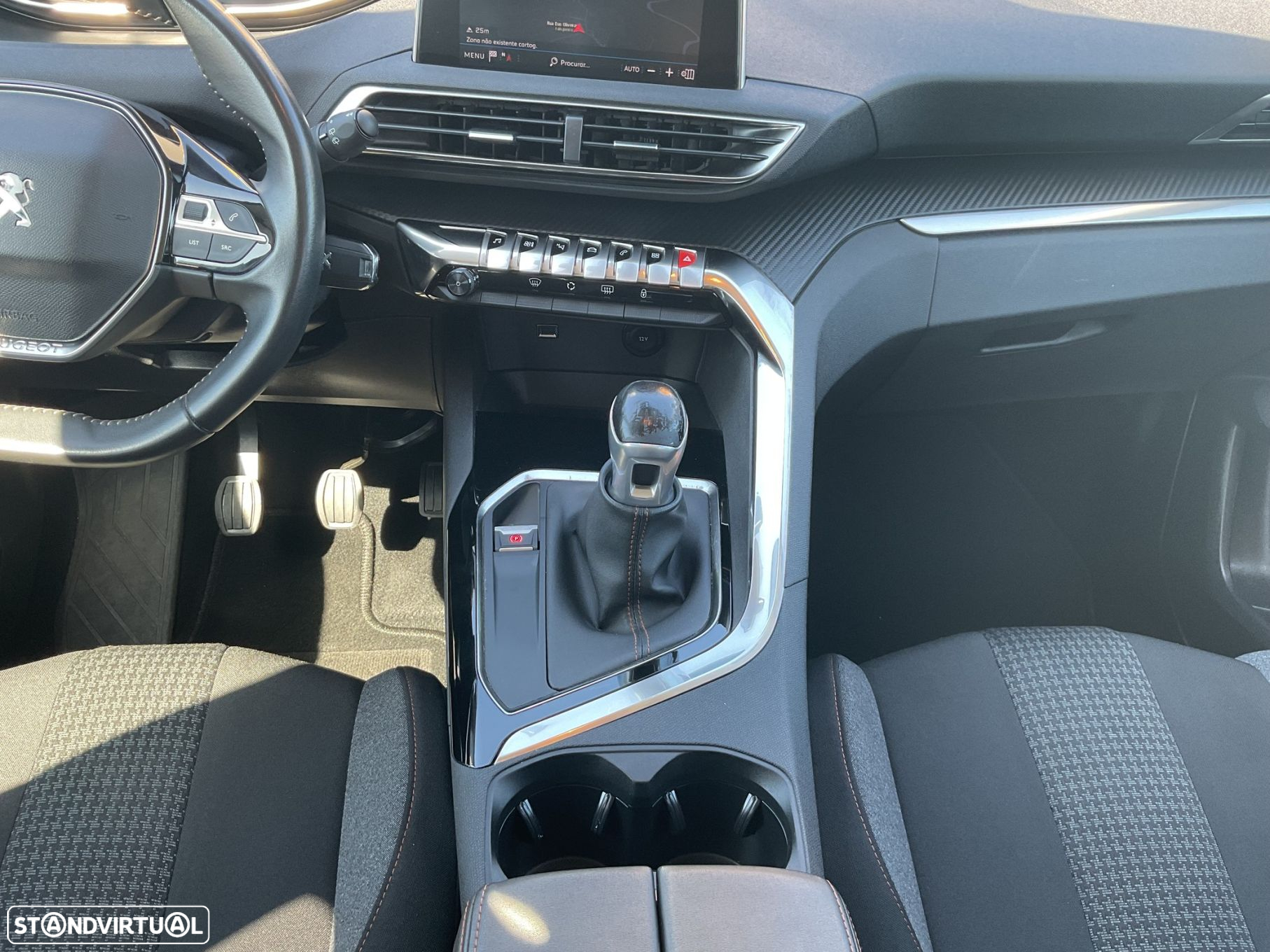 Peugeot 3008 1.5 BlueHDi Active - 25