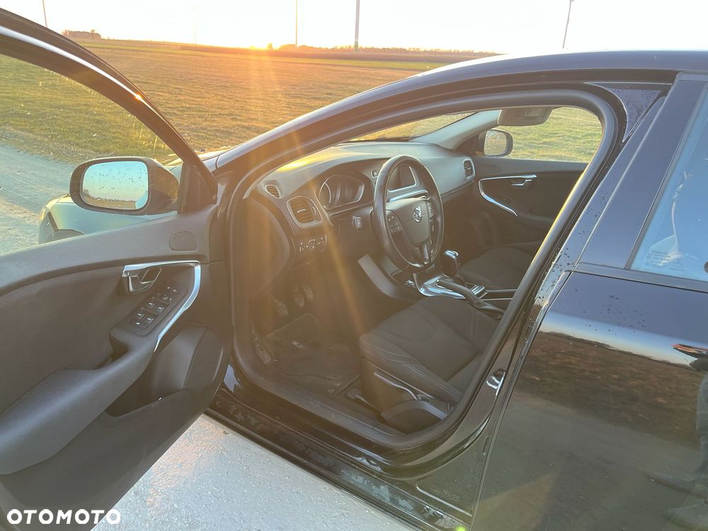 Volvo V40 - 13