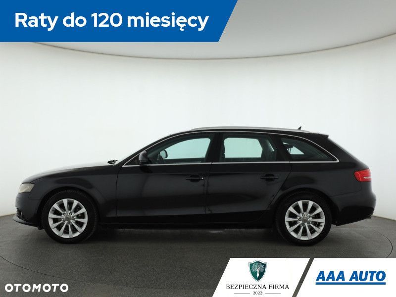 Audi A4 Avant - 4
