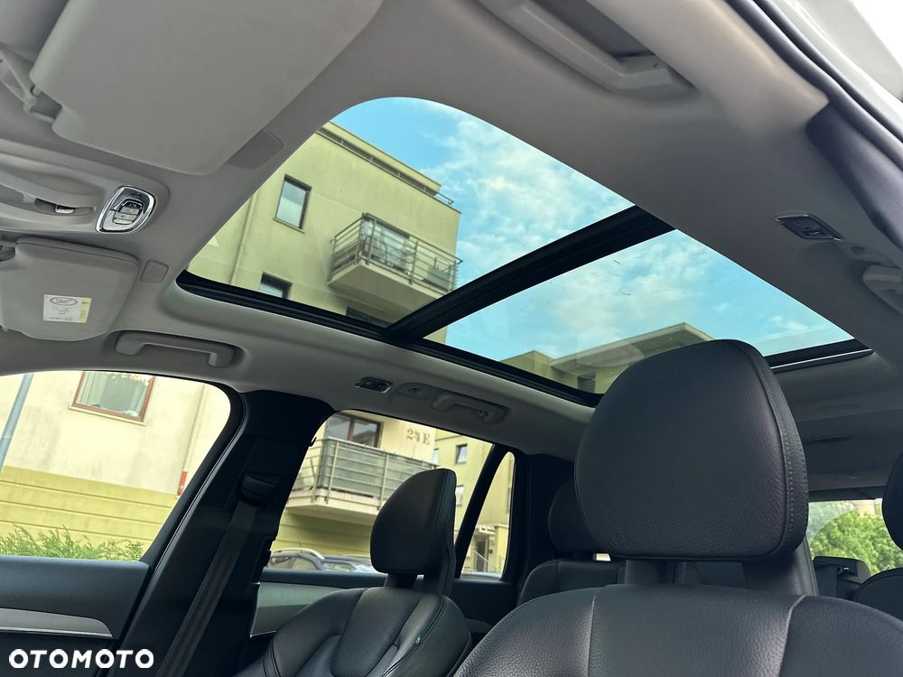 Volvo XC 90 T8 AWD Recharge Geartronic Inscription Edition - 29