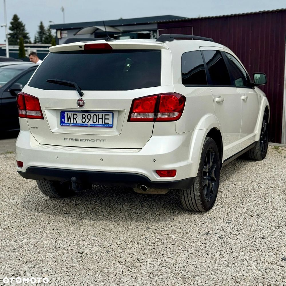 Fiat Freemont 2.0 Multijet Black Code AWD - 8