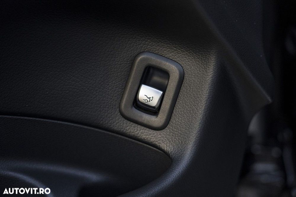 Mercedes-Benz GLC Coupe 250 d 4MATIC - 28