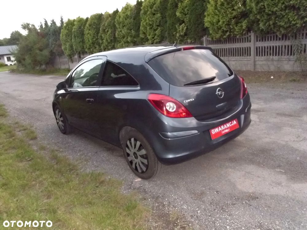 Opel Corsa 1.4 16V 150 Jahre - 14