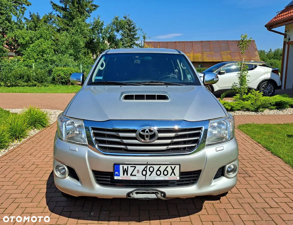 Toyota Hilux 3.0 D-4D SR5 - 3