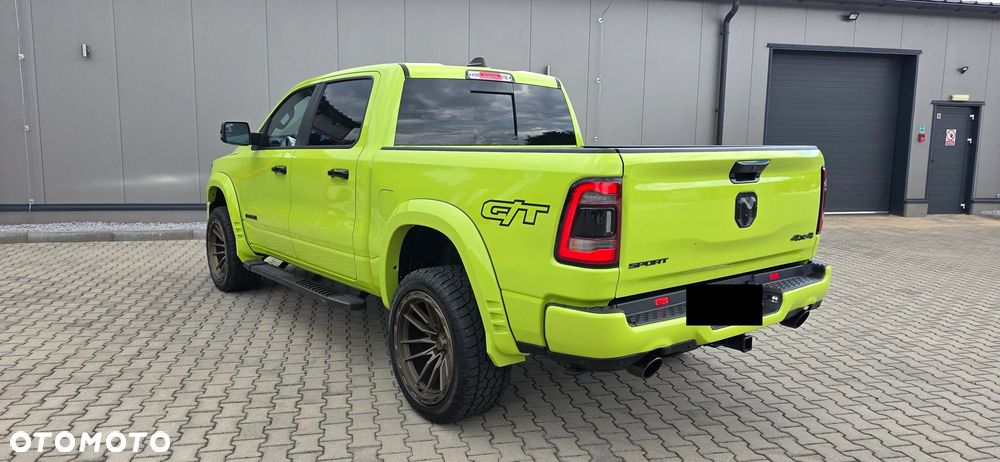 Dodge RAM 5.7 4x4 - 5