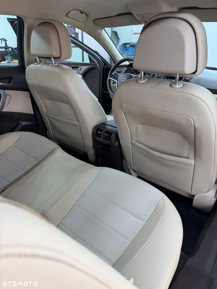 Volkswagen Touran - 8