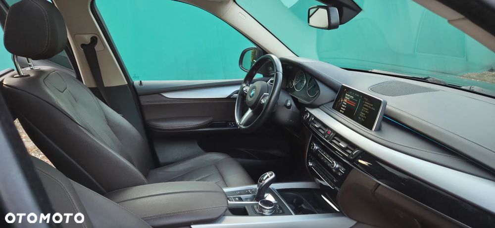 BMW X5 xDrive25d - 13