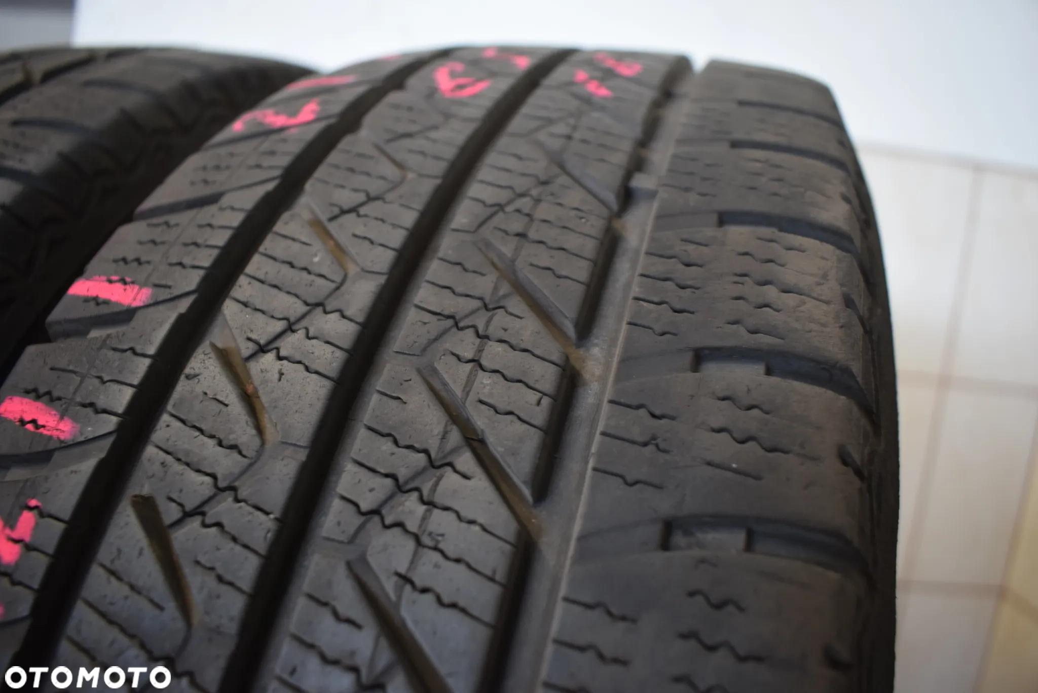 R16C 215/65 Goodyear Vector 4Seasons Cargo Cena za parę - 3
