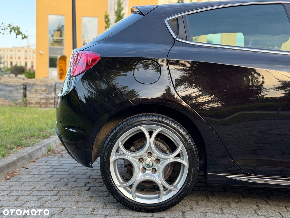 Alfa Romeo Giulietta 1.4 TB MultiAir Distinctive - 14