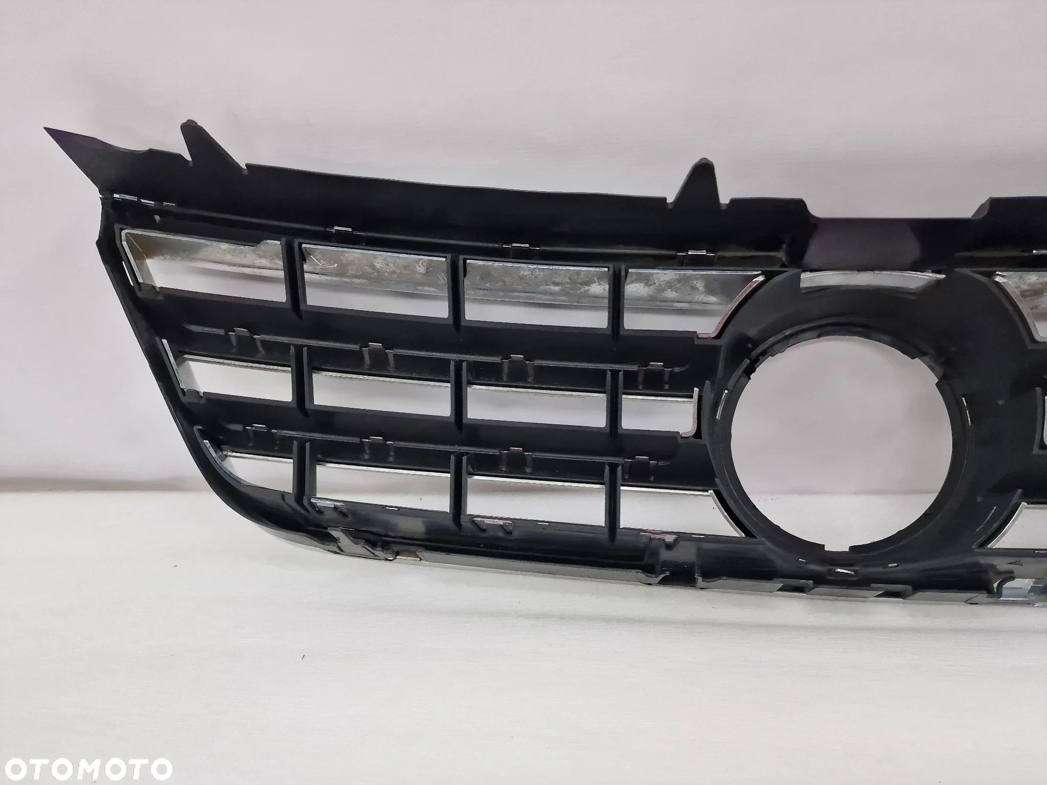 VW TOUAREG I 7L6 02- ATRAPA / GRILL PRZEDNI PRZÓD , NR 7L6853651A , NR AUKCJI GL266 - 22