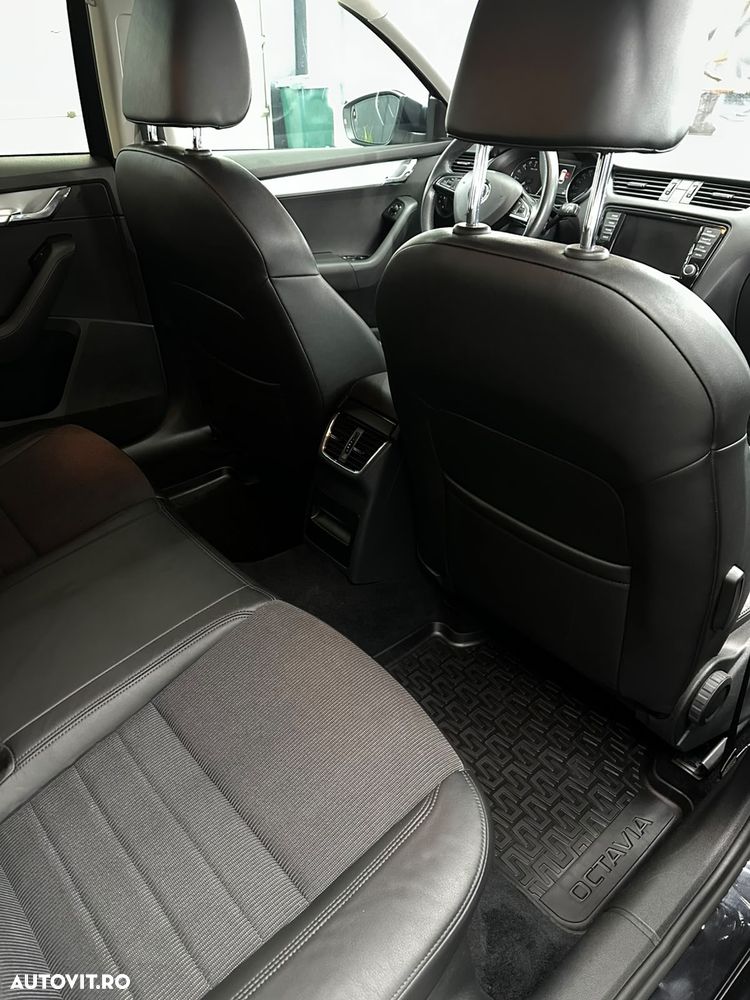 Skoda Octavia 1.6 TDI DSG Style - 12