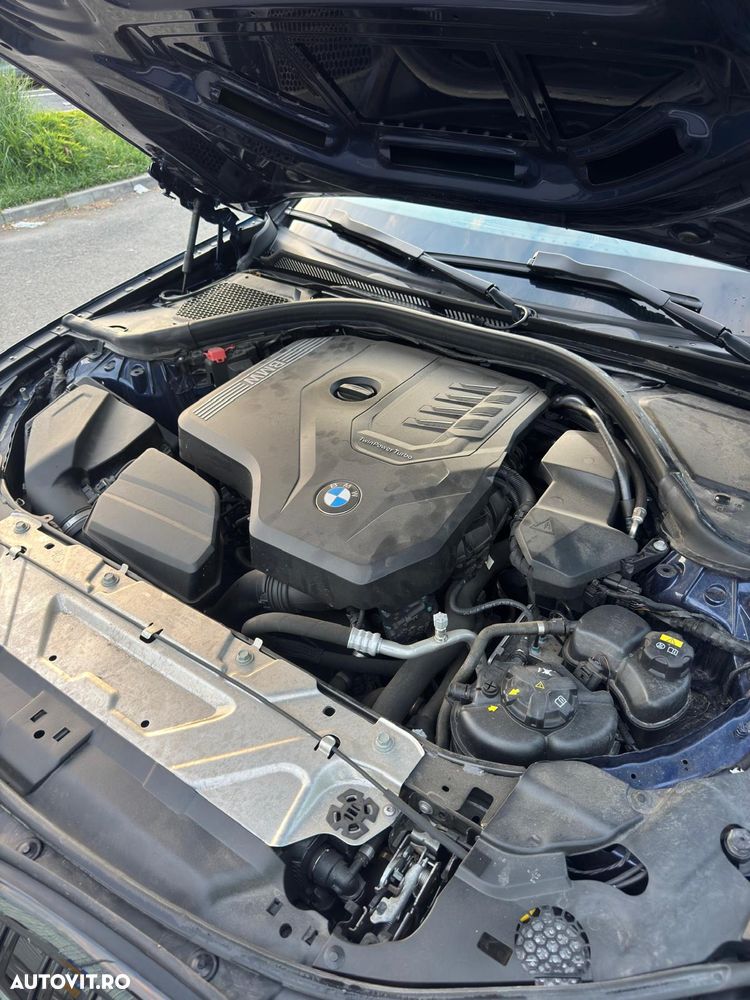BMW Seria 3 320i AT - 20