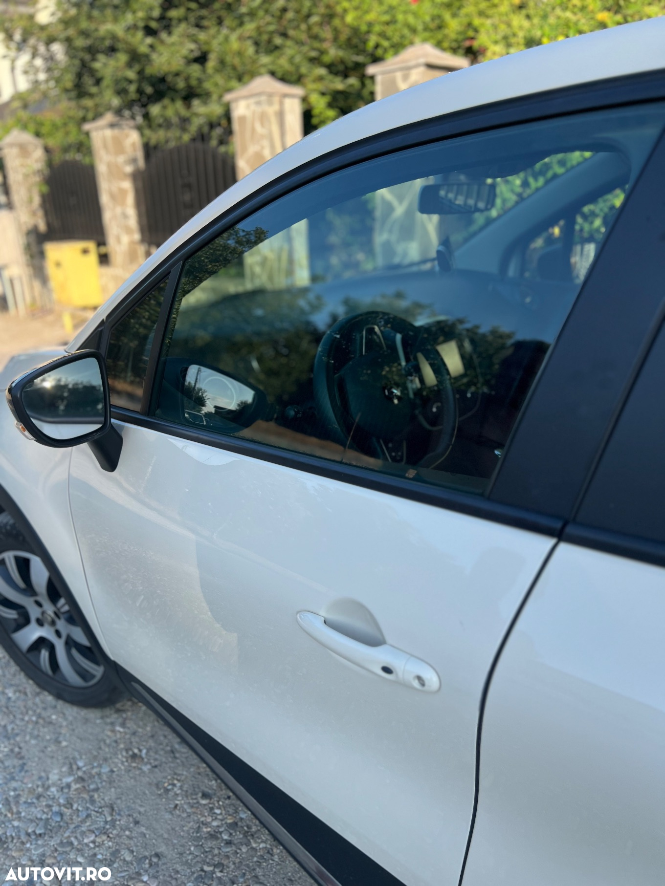 Renault Captur TCe Life Evo - 17